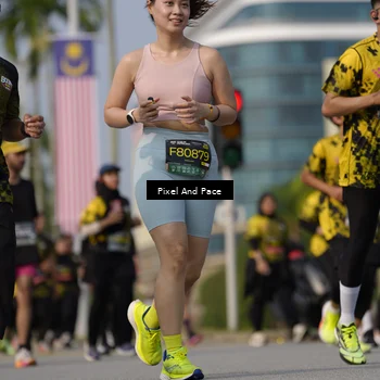 Runner Photo 6456412
