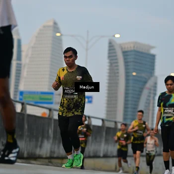 Runner Photo 6456421