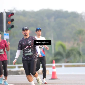 Runner Photo 6456461