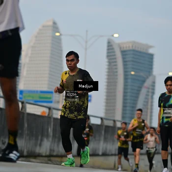 Runner Photo 6456469