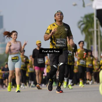 Runner Photo 6456473