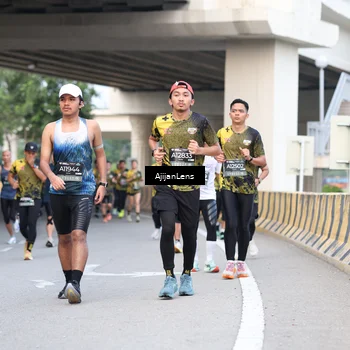 Runner Photo 6456480
