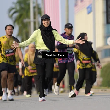 Runner Photo 6456501