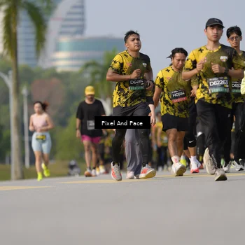 Runner Photo 6456546
