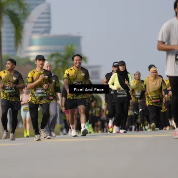 Runner Photo 6456558