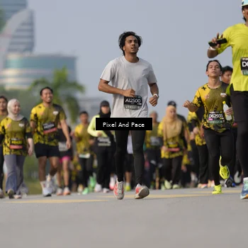 Runner Photo 6456565