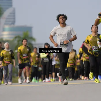 Runner Photo 6456569
