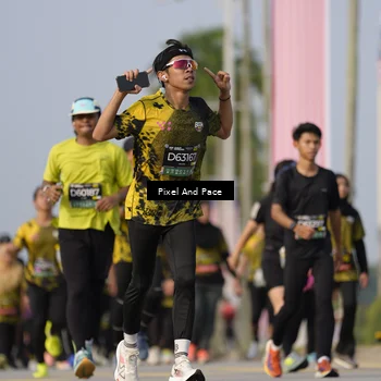 Runner Photo 6456571