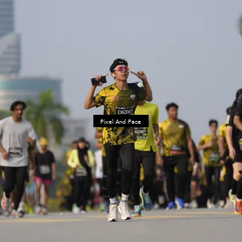 Runner Photo 6456592