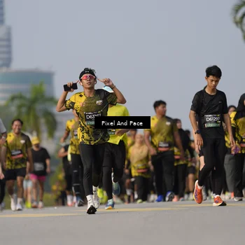 Runner Photo 6456595