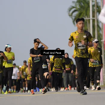 Runner Photo 6456600