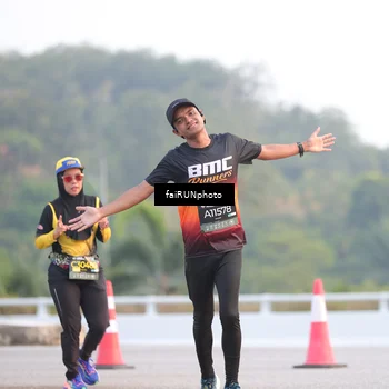 Runner Photo 6456620
