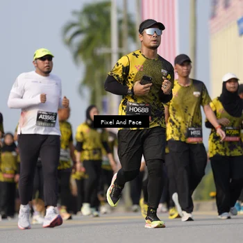 Runner Photo 6456628