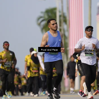 Runner Photo 6456672