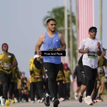 Runner Photo 6456674
