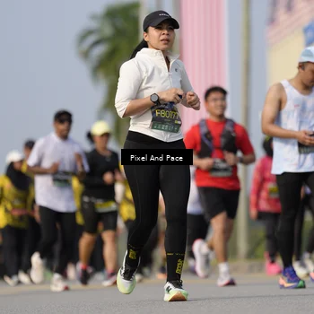 Runner Photo 6456693