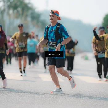 Runner Photo 6456694