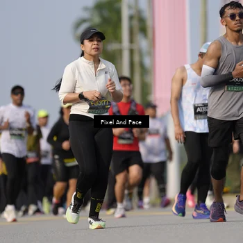 Runner Photo 6456709