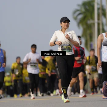Runner Photo 6456718
