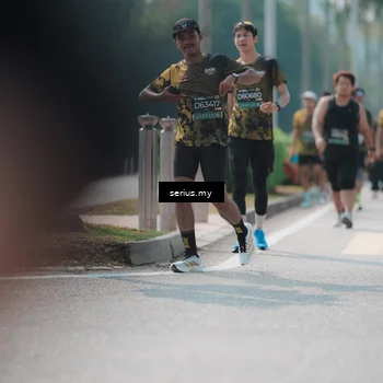 Runner Photo 6456725
