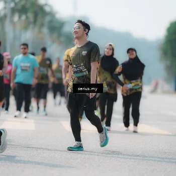 Runner Photo 6456735