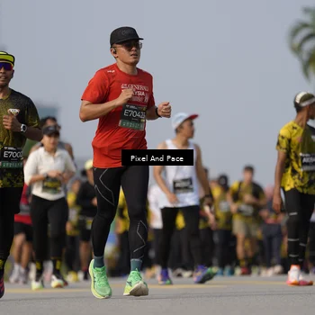 Runner Photo 6456744