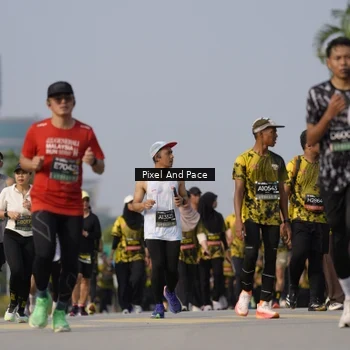 Runner Photo 6456767