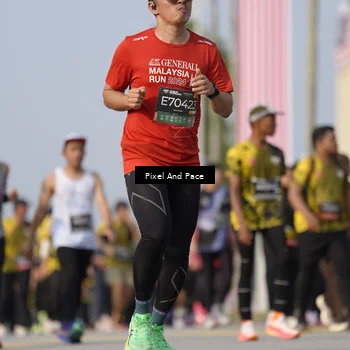 Runner Photo 6456773