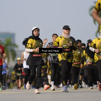 Runner Photo 6456786