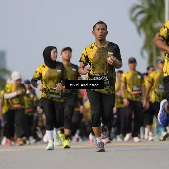 Runner Photo 6456826
