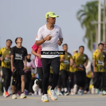 Runner Photo 6456865