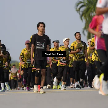 Runner Photo 6456869