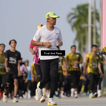 Runner Photo 6456871