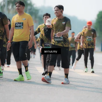 Runner Photo 6456878
