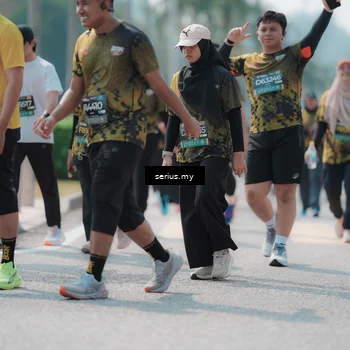 Runner Photo 6456898