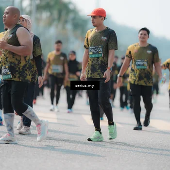 Runner Photo 6456916