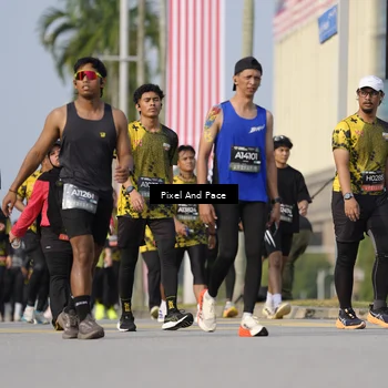 Runner Photo 6456949