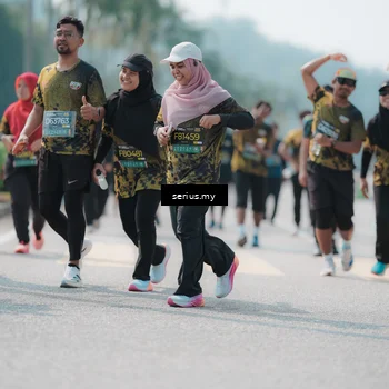Runner Photo 6456965