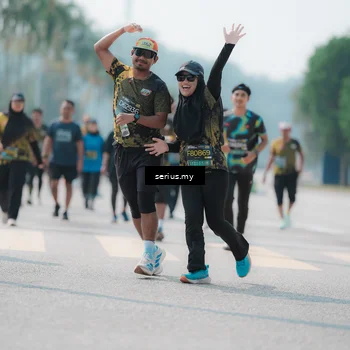 Runner Photo 6456993