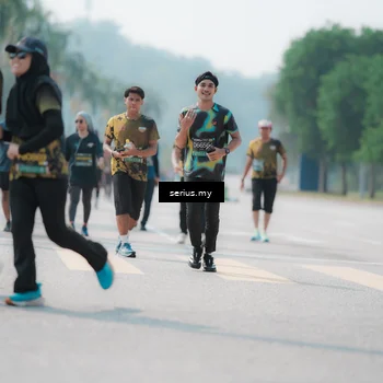 Runner Photo 6457001