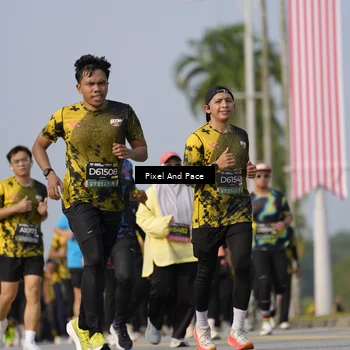 Runner Photo 6457010