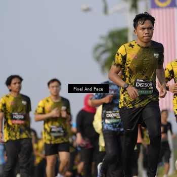 Runner Photo 6457022