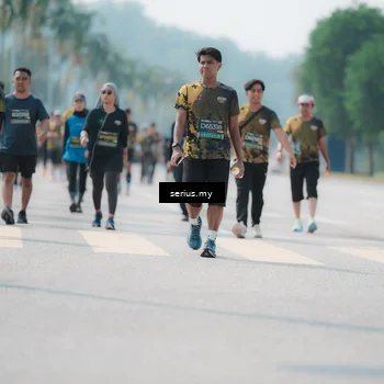 Runner Photo 6457026