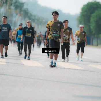 Runner Photo 6457034