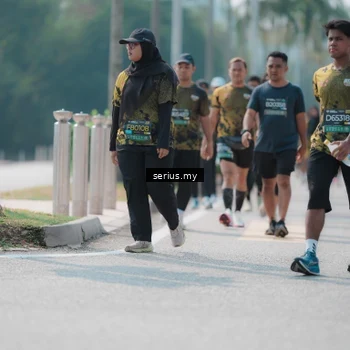Runner Photo 6457075