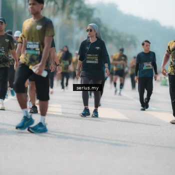 Runner Photo 6457077