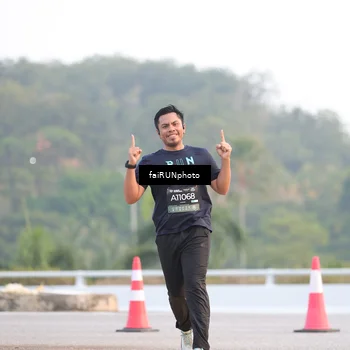 Runner Photo 6457078