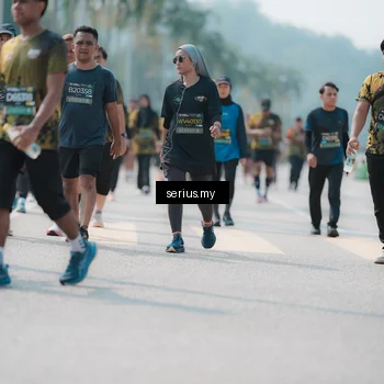 Runner Photo 6457100