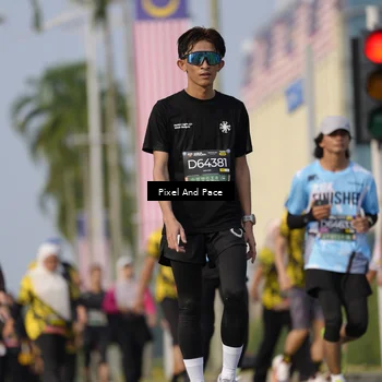Runner Photo 6457102