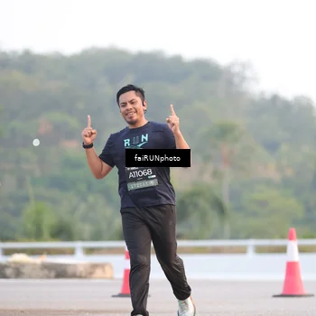 Runner Photo 6457105